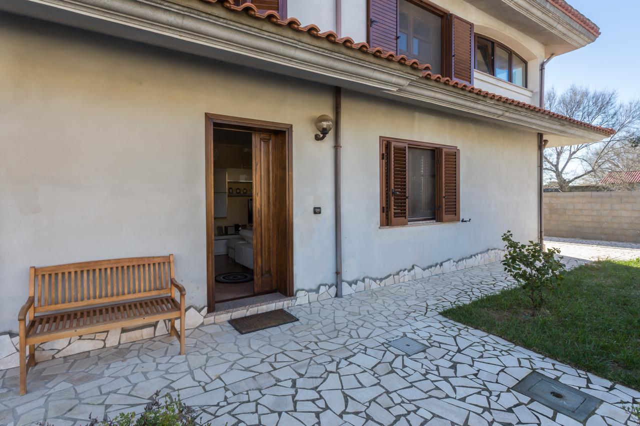 Anaelehouseapartments Ltb Арбория Экстерьер фото